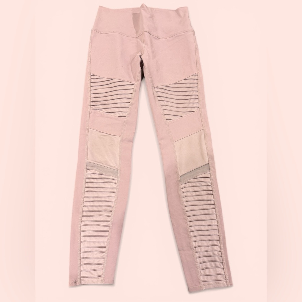 ALO High Waisted Leggings. Large